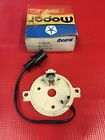 5206279 4240471 Mopar Nos Dodge Plymouth Chrysler Breaker Plate