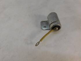 1-237-330-052 Bosch 1237330052 Condenser For Mercedes Benz And Volvo Nos