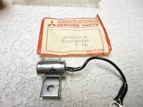 Md602028 Chrysler/mitsubishi Ignition Condenser Nos