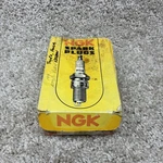 Ngk APR5FS-15 Standard Spark Plug New Old Stock 18 Degree Taper Seat 10PC. Fixed Price $34.99.
