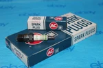 Nos Spark Plugs Gm Acniter Ii R46T 5613357 Box Of 8. Fixed Price $14.96.