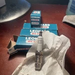 Lot Of Vintage Nos Leonard 14MM Oil Firing Spark Plugs 424. Fixed Price $29.99.