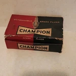 Vtg Of Champion UJ-18Y Spark Plugs.. Fixed Price $15.00.