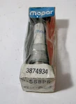 Vintage 1972 Mopar Chrysler Spark Plug 3874934 P-558PR Nos. Fixed Price $8.99.