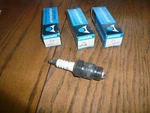 Prestolite 18F42 Nos New Spark Plugs (3) - Vintage. Fixed Price $12.93.