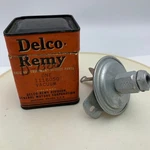 Gm Nos D1300 Vacuum Advance Delco Remy #1116050 1948-54 Pontiac. Fixed Price $65.00.