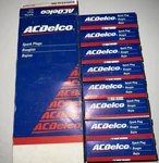 New Genuine Gm Acdelco Spark Plugs R45XLS6 Set Of 8. Fixed Price $27.72.