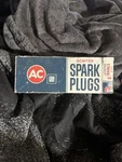 Gm R44XLS Spark Plug Pack Of 8 New. Fixed Price $20.00.